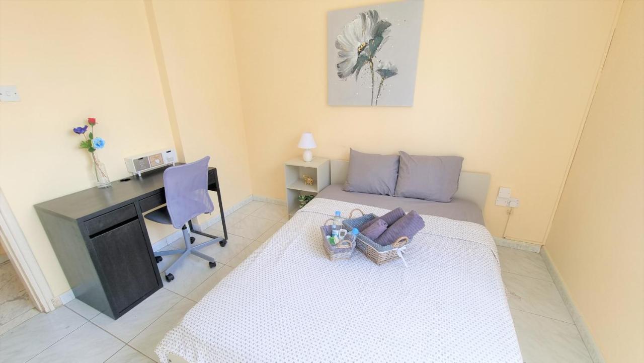 Comfy Rooms In A Shared Apartment Near Salt Lake With Internet And Netflix Larnaca Zewnętrze zdjęcie